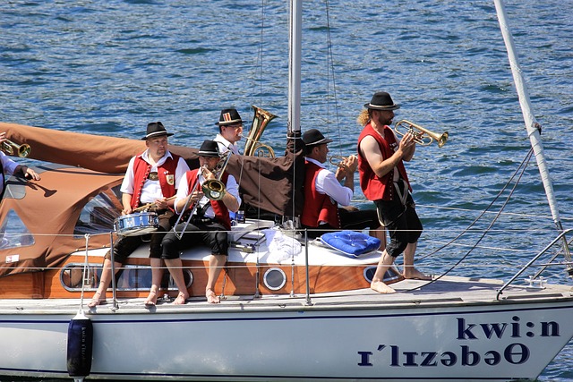 是他被球迷 是他被球迷